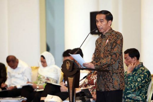 Jokowi Minta Turunkan Bea Masuk Supaya Sawit Indonesia Bisa Penuhi Kebutuhan India