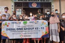 Hari Gizi Nasional, Bareng TNI-Polri Diesel One Solidarity Bagikan Sembako di Cideng