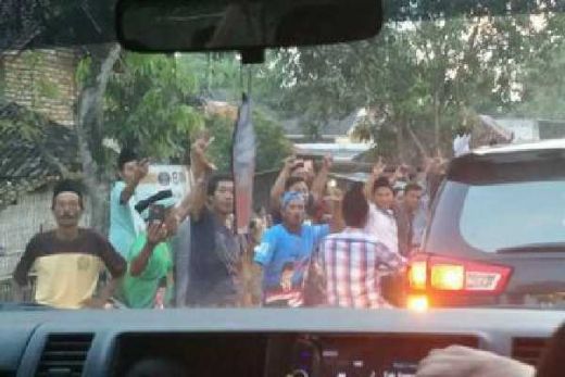 Berangkat Ziarah ke Makam Ulama, Maruf Amin Disambut Teriakan Prabowo