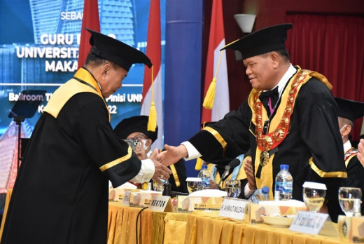 Waket MPR RI Syarief Hasan Dikukuhkan Sebagai Profesor di UNM