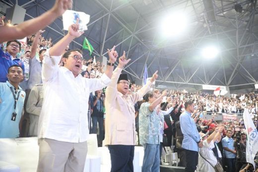Diteriaki Presiden, Prabowo Sebut Buruh Tulang Punggung Perekonomian Nasional