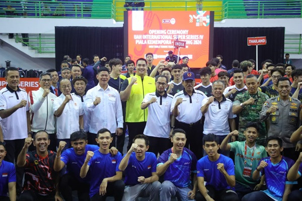 Menpora Dito Sepakati UAH International Super Series Masuk Kalender ITTF