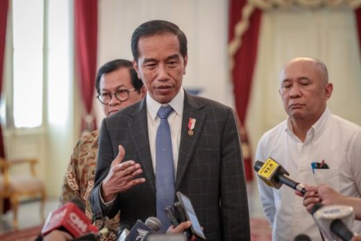 Soal Polusi Jakarta, Jokowi: Tanya Saja ke Anies