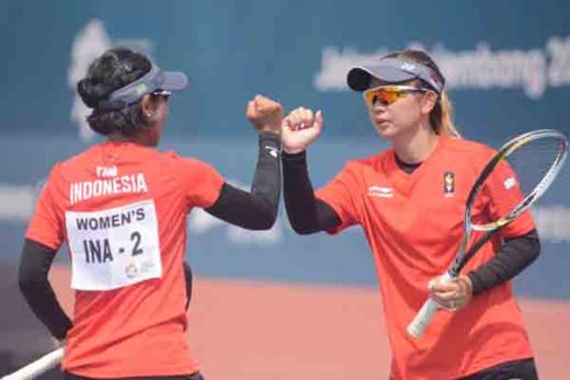 Tim Putra Putri Indonesia ke Perempat Final Beregu