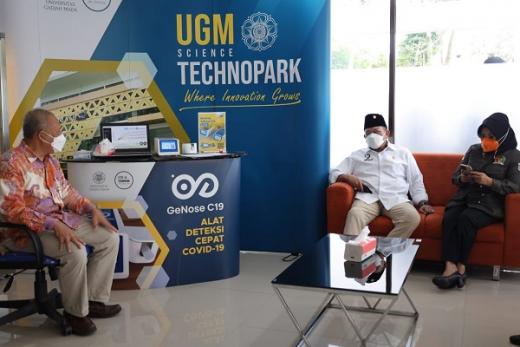 Temukan Alat Penyimpan Vaksin, Ketua DPD RI Beri Apresiasi ke UGM