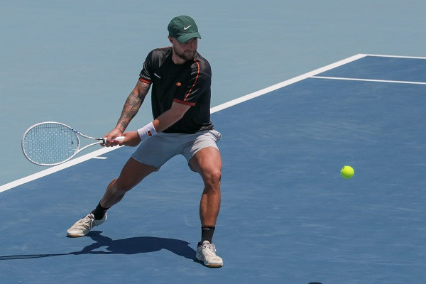 Omar Jasika Juara Tunggal Putra Amman Mineral Mens World Tennis Championship 2024