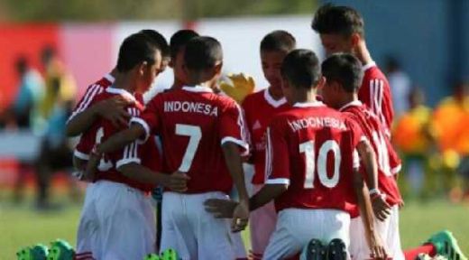 Luar Biasa, Aksi Cium Tangan Indonesia U-12 Dicontoh oleh Tim Lawan dan Viral di Luar Negeri