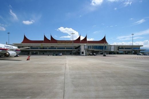 Hati-hati, Jika Tak Mau Didenda Rp1 Miliar, Jangan Bermain Layang-Layang di Sekitar Bandara Internasional Minangkabau