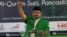 5 Juta Banser Gelar Apel Kebangsaan, Gus Yaqut Serukan Lawan Tokoh yang Baru Pulang ke Indonesia