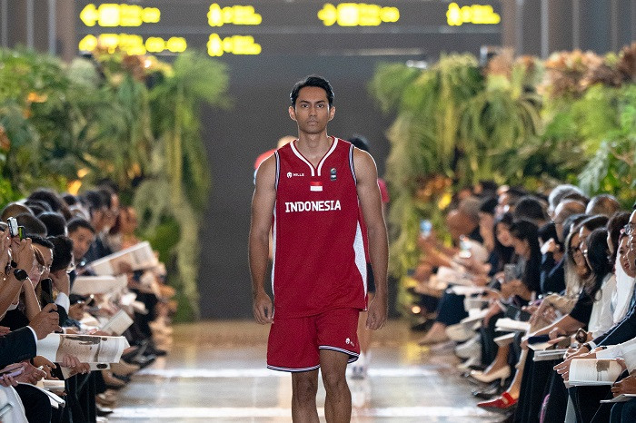 Jersey Kontingen Indonesia Tonjolkan Kekayaan Budaya dan Keindahan Alam Nusantara