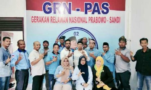 Kompak Ingin Ganti Presiden, Komunitas Seni dan Fotografer Riau Gabung GRN PAS
