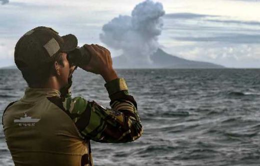Gunung Anak Krakatau Retak, BMKG: Kami Minta Warga Waspada Tsunami