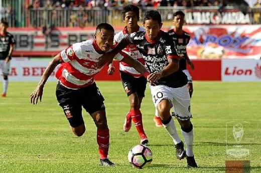 Bali United dan Madura United Sama-sama Siapkan Taktik di Delapan Besar