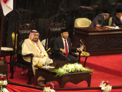 Waduh Setya Novanto Grogi Saat Beri Sambutan di Samping Raja Salman