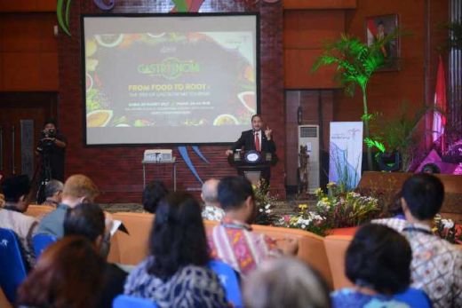 Menpar Arief: Mengorkestra Harmoni dan Sinergi menjadi Indonesia Incorporated
