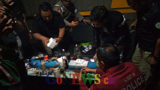 Breaking News: Sisir Tempat Hiburan Malam, Polda Riau Dapati 15 Paket Sabu dari Pengunjung