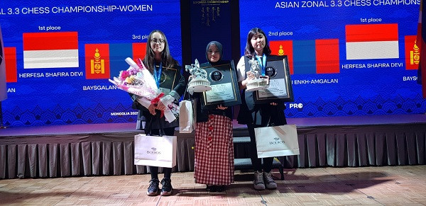 Shafira Jadi Bintang, Raih Gelar WIM Tanpa Melalui WFM dan Lolos ke Piala Dunia Catur 2025