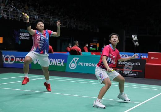 Apri/Fadia Menastikan Tiket ke Final