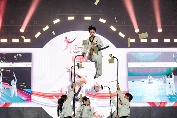 GoNews.co Atraksi Taekwondo.
