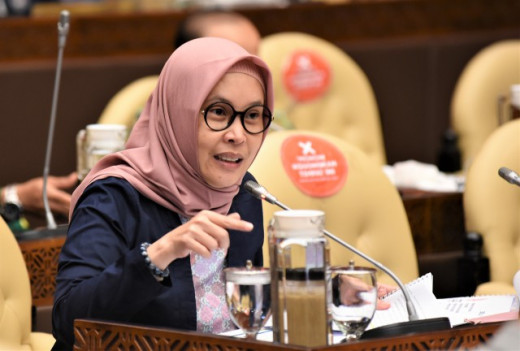 Rapat DPR Memanas! Politikus PDIP Sebut Mentan Yasin Limpo Salah Makan Obat