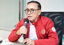 Tragedi Ganjuruhan, DPR Desak Presiden Nonaktifkan Ketua PSSI, Kapolda dan Kapolres