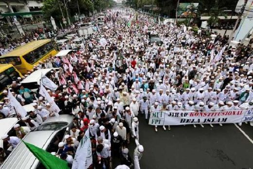 Wakil Ketua Umum Gerindra: Satu Tetes Darah Pendemo Tumpah, Kami Gulingkan Jokowi-JK!