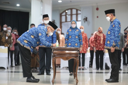 Lantik Gunawan Suswantoro Sebagai Semenpora, Menpora Amali Sebut Makna Pakaian Korpri