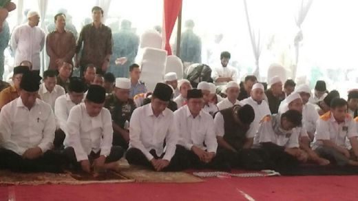 Berikut Ini Pernyataan Presiden Jokowi di Monas saat Temui Massa Aksi Super Damai