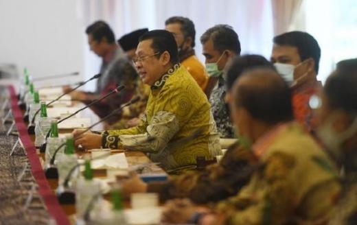Mengintip Gaji Pimpinan MPR yang Minta Sri Mulyani Dicopot