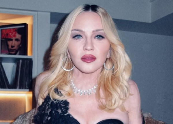 Madonna Kecam Donald Trump karena Tak Mengakui Hari AIDS Sedunia