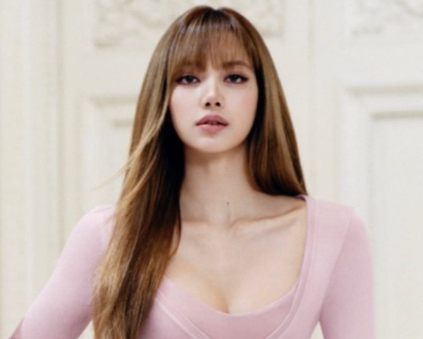 Lisa BLACKPINK Ditunjuk Jadi Duta Pariwisata Thailand