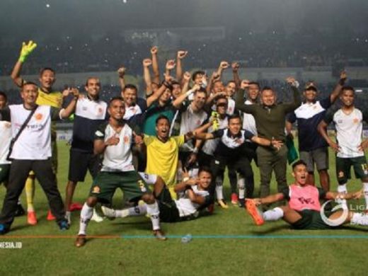 Luar Biasa ... PS Tira Persikabo Permalukan Persib Bandung
