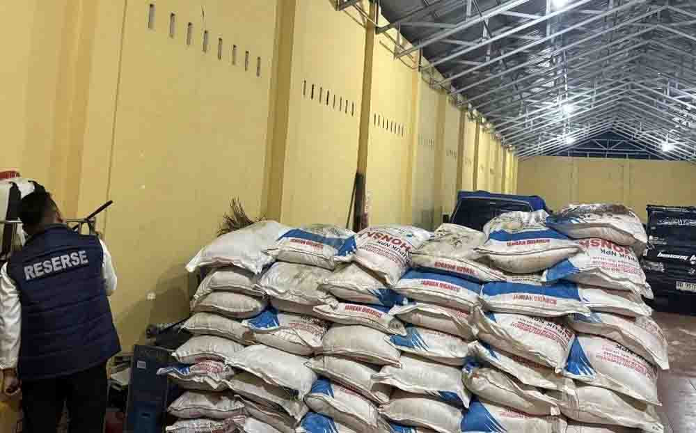 Rampas Hak Petani Dua Pemilik Toko Bengkulu Timbun 90 Ton Pupuk Subsidi