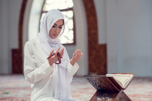 Ingin Melunasi Utang? Amalkan Doa Salat Hajat dan Artinya