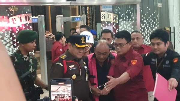 Sehari Usai Dicopot Presiden, Kejagung Jebloskan Mantan Kepala BGN Dadan Hindayana ke Penjara