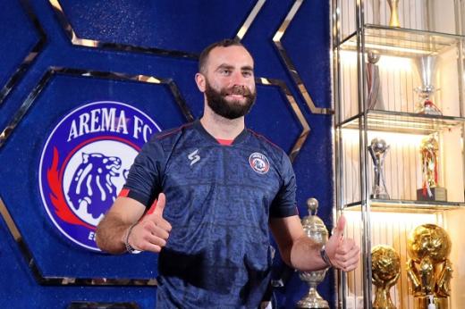 Sergio Silva Belum Tentu Tampil Hadapi PSM