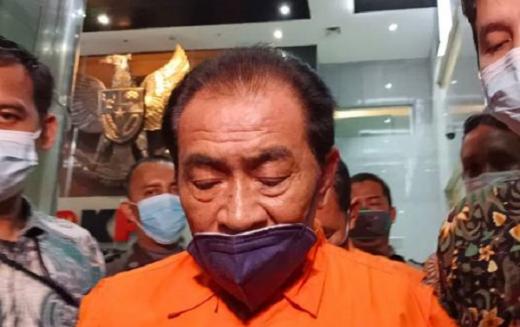 Jadi Tersangka, Bupati Banjarnegara Budhi Sarwono Langsung Ditahan KPK Malam Ini