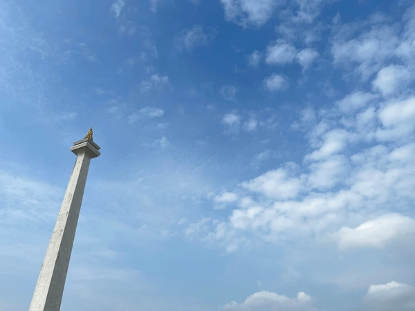 Cuaca Hari Ini di Jabodetabek: Cerah Mendominasi, Suhu Meningkat