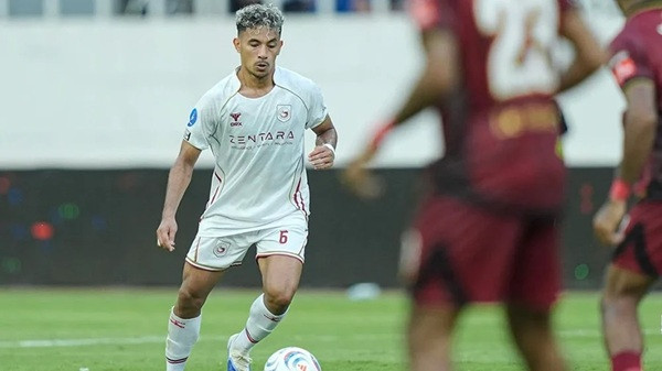 Theo Fillo Numberi Bagikan Berbagai Kisah Menarik