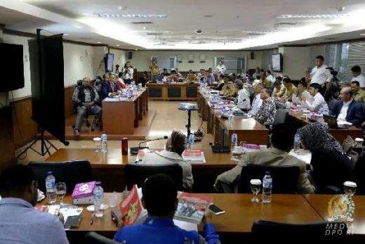 Komite I DPD RI Meminta Perpanjangan Masa Berlaku Dana Otsus ke Kemendagri