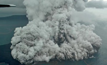 Gunung Anak Krakatau Meletus, Ketinggian Abu Mencapai 3.000 Meter