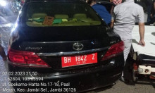 Terungkap Siswi Telanjang di Mobil Dinas DPRD Jambi Lagi Pacaran saat Digerebek