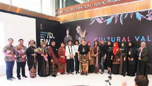 KDEI Persembahkan Kain Milenial Ethnic Fashion Show Bhinneka Tunggal Ika di IFW 2019