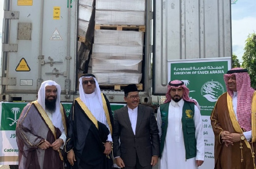 Melalui Kemenag, Arab Saudi Sumbang 100 Ton Kurma untuk Indonesia