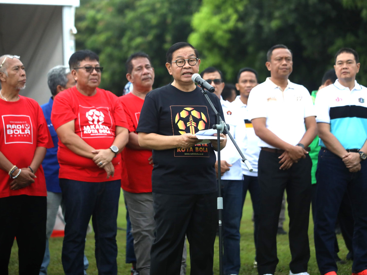 Pramono Anung Kick Off Kompetisi Liga Jakarta U-17 Memperebutkan Piala Gubernur DKI