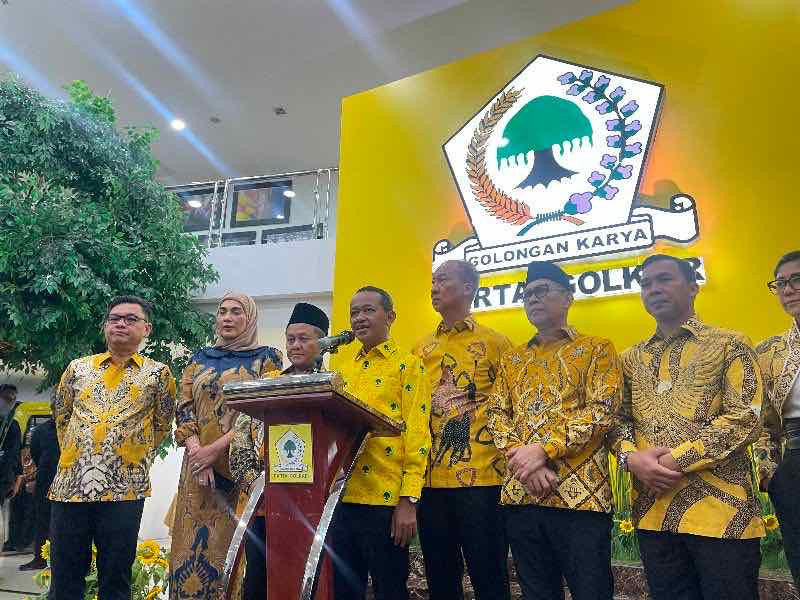 Dukungan Dini Bahlil ke Prabowo Dinilai Demi Amankan Kursi
