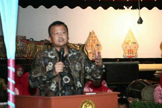 MPR Sosialisasikan Empat Pilar lewat Pagelaran Wayang Kulit di Ranah Wong Kito