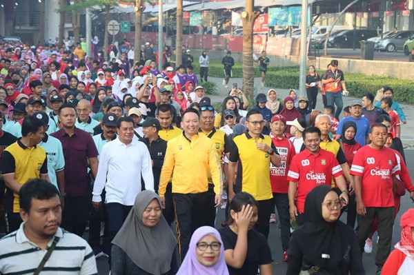 Kapolres Tangsel Hadiri Olahraga Bersama TNI-Polri dan Masyarakat Dalam Rangka HUT ke-80 RI