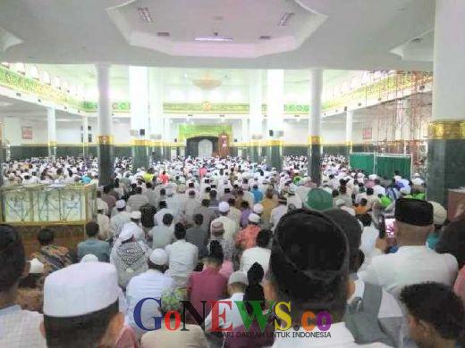 Ribuan Umat Islam Sudah Berkumpul di Masjid Agung An-Nur, Kapolda Riau Rencananya Bakal Ikut Longmarch Bersama Pengunjuk Rasa