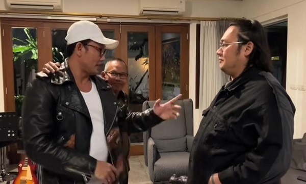 Farhat Abbas dan Denny Sumargo Sepakat Berdamai